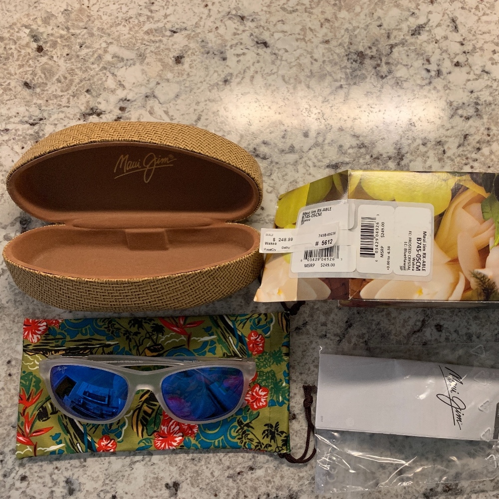Maui Jim Wakea Polarized B745-05CM sunglasses